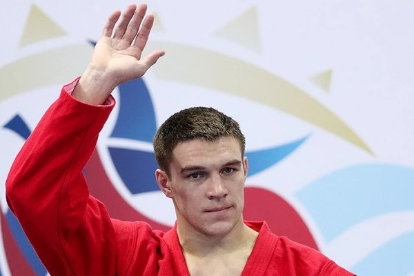 Ученик Емельяненко пожаловался на россиян